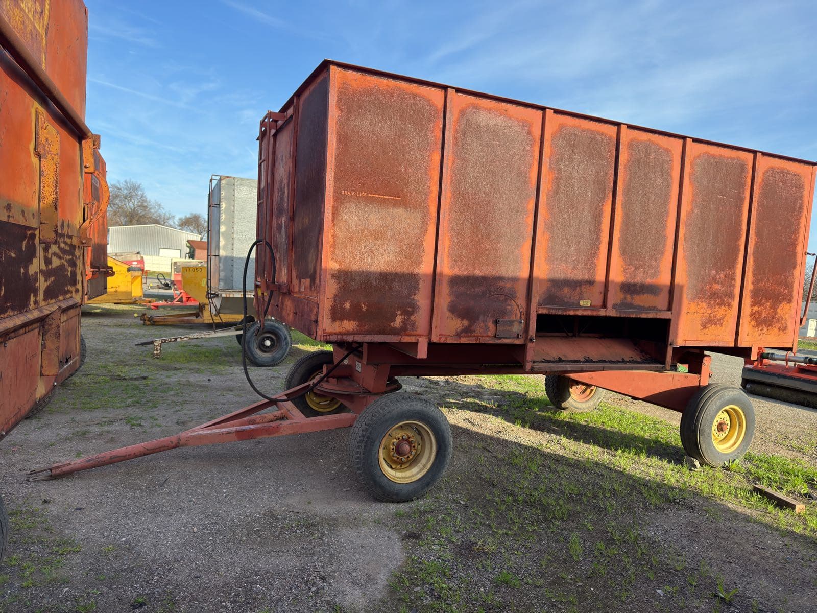 peerless-all-crop-walnut-drying-trailer-ee058d