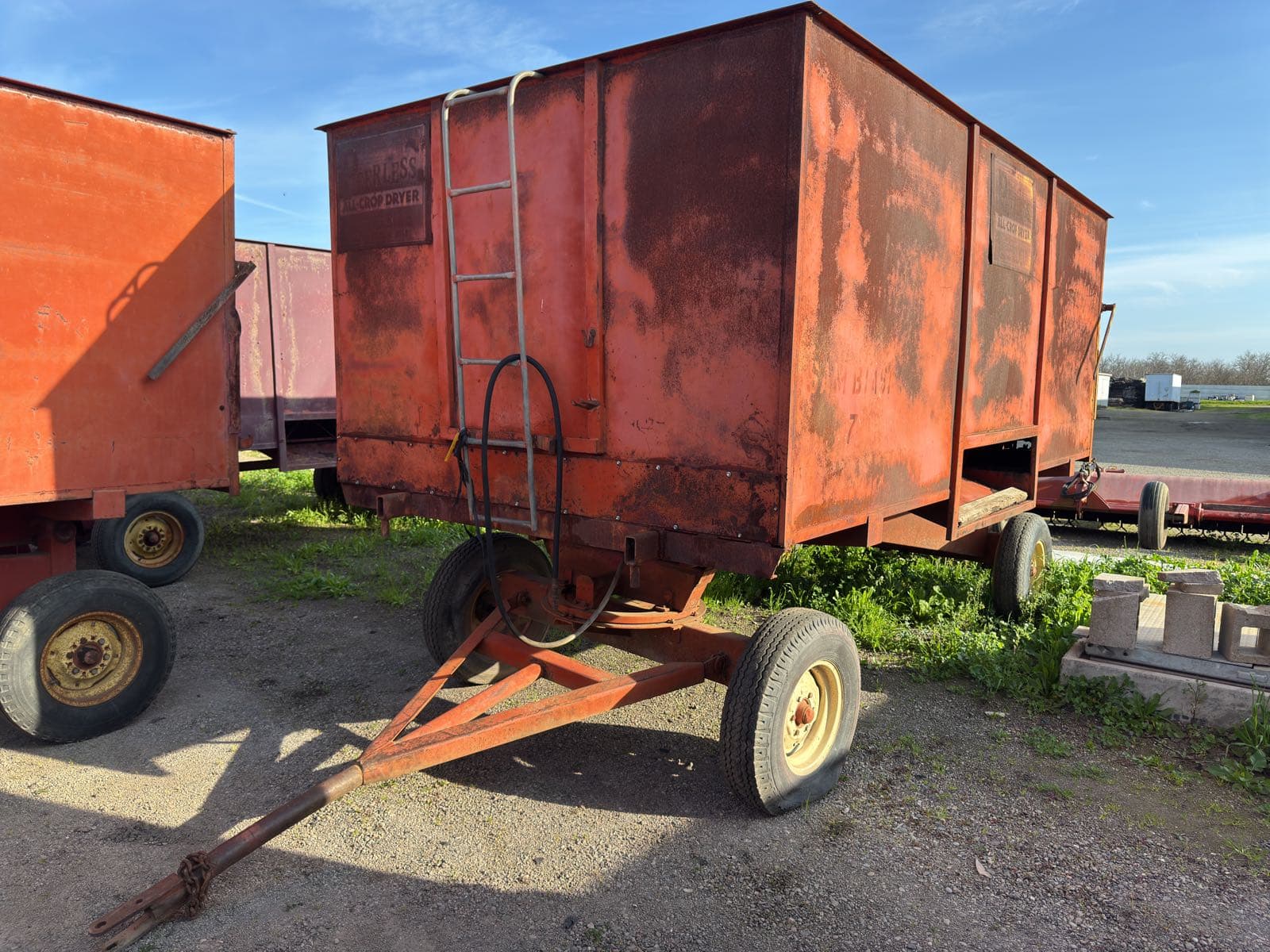 peerless-all-crop-dryer-walnut-drying-trailer-dfcd9c