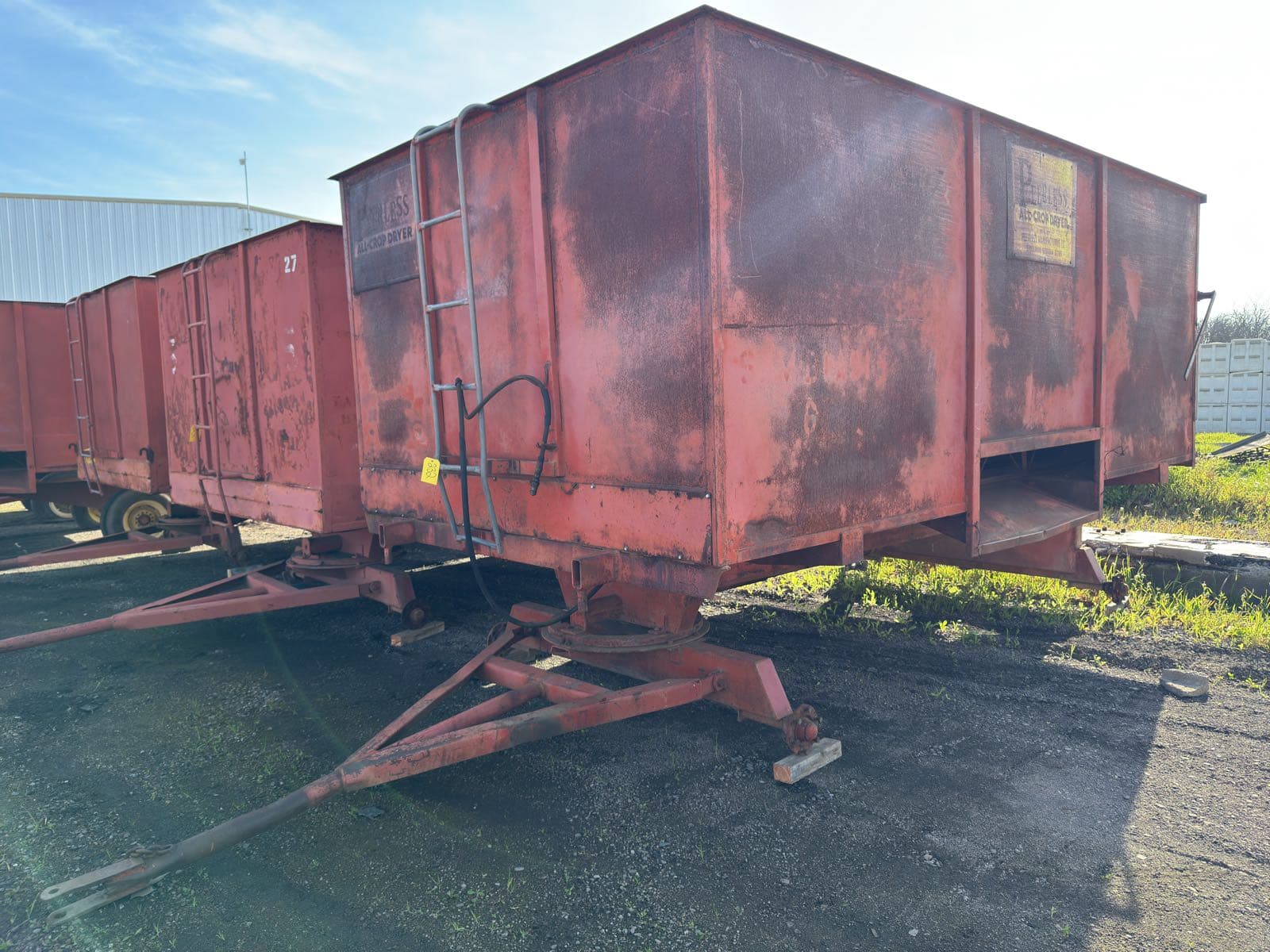 peerless-all-crop-dryer-walnut-drying-trailer-9c7978