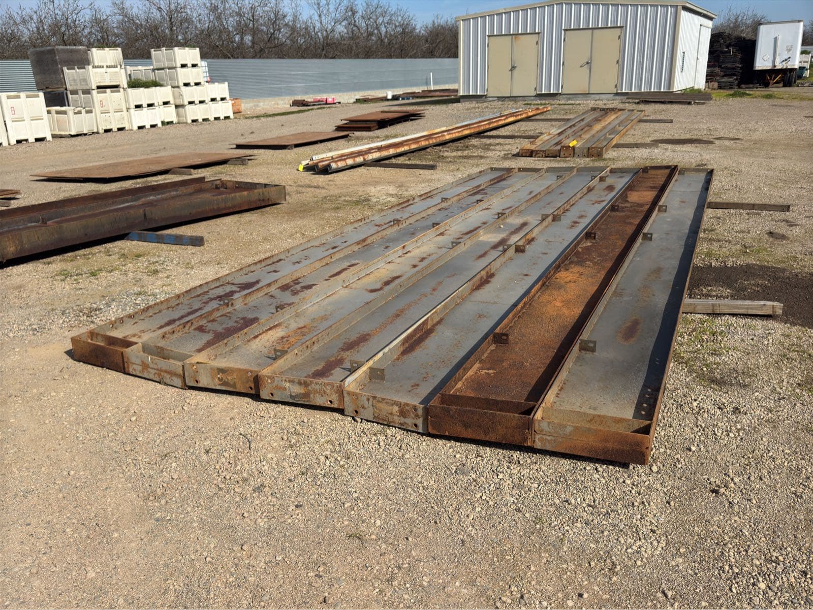 quantity-of-7-25-steel-beams-mle9l2i9