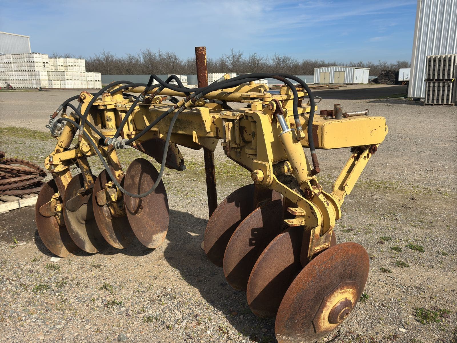 nammco-lph-3-point-hydraulic-levee-plow-mld7mfl0