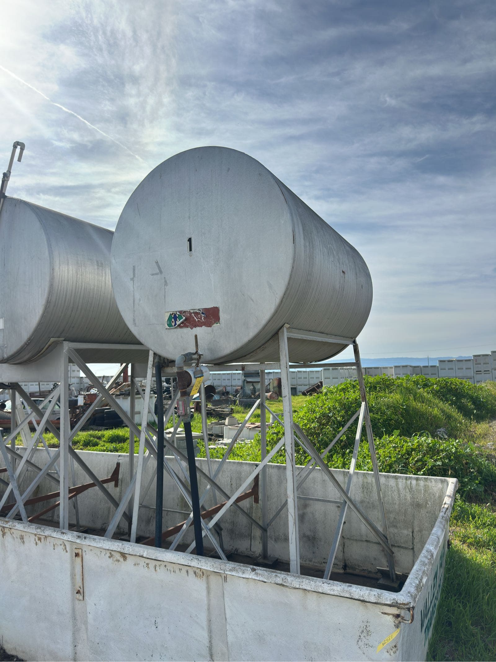 above-ground-fuel-tank-with-stand-mld8abbr