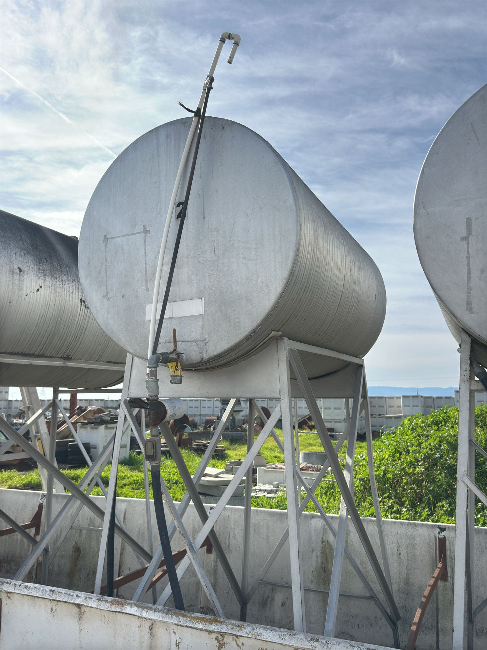 above-ground-fuel-tank-with-stand-mld8e13d