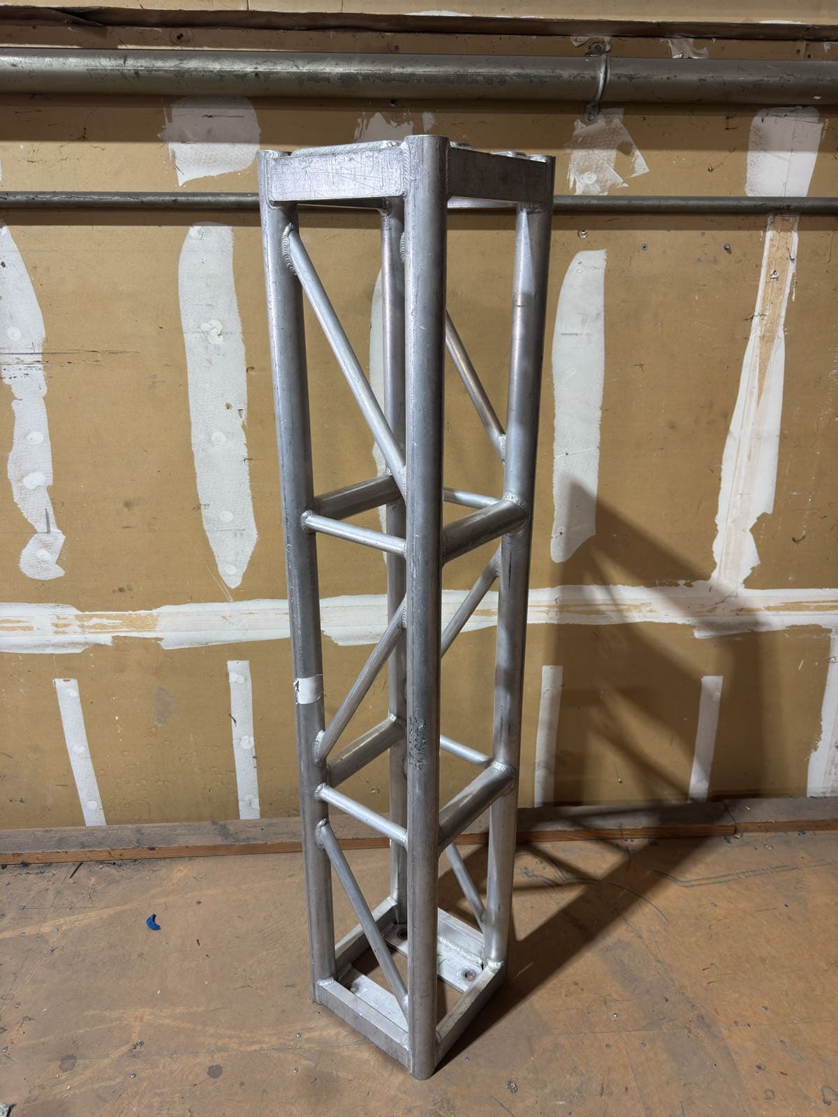 1-5x1-aluminum-truss-0a66c1-4