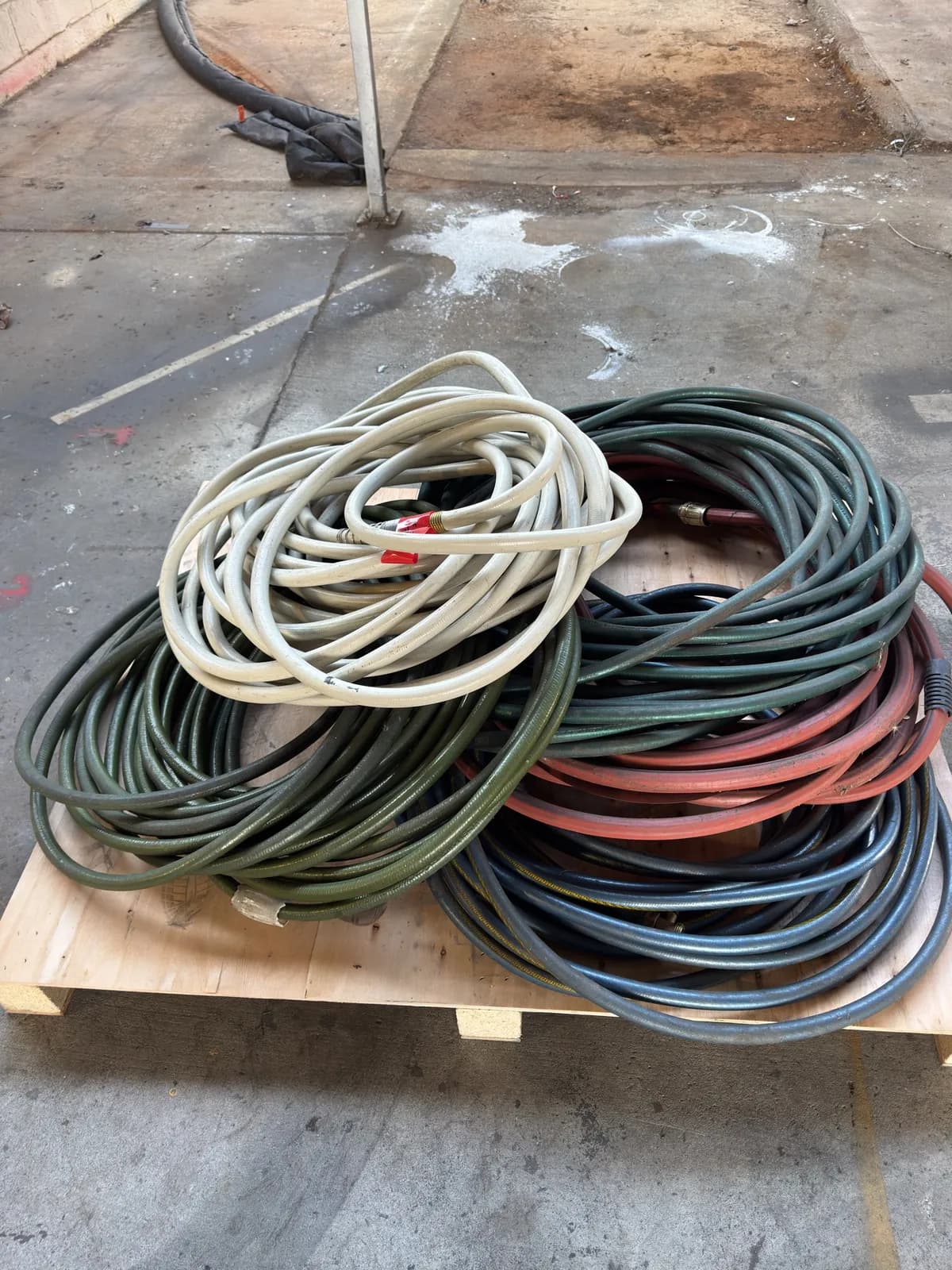 misc-utility-hoses-d42f9b