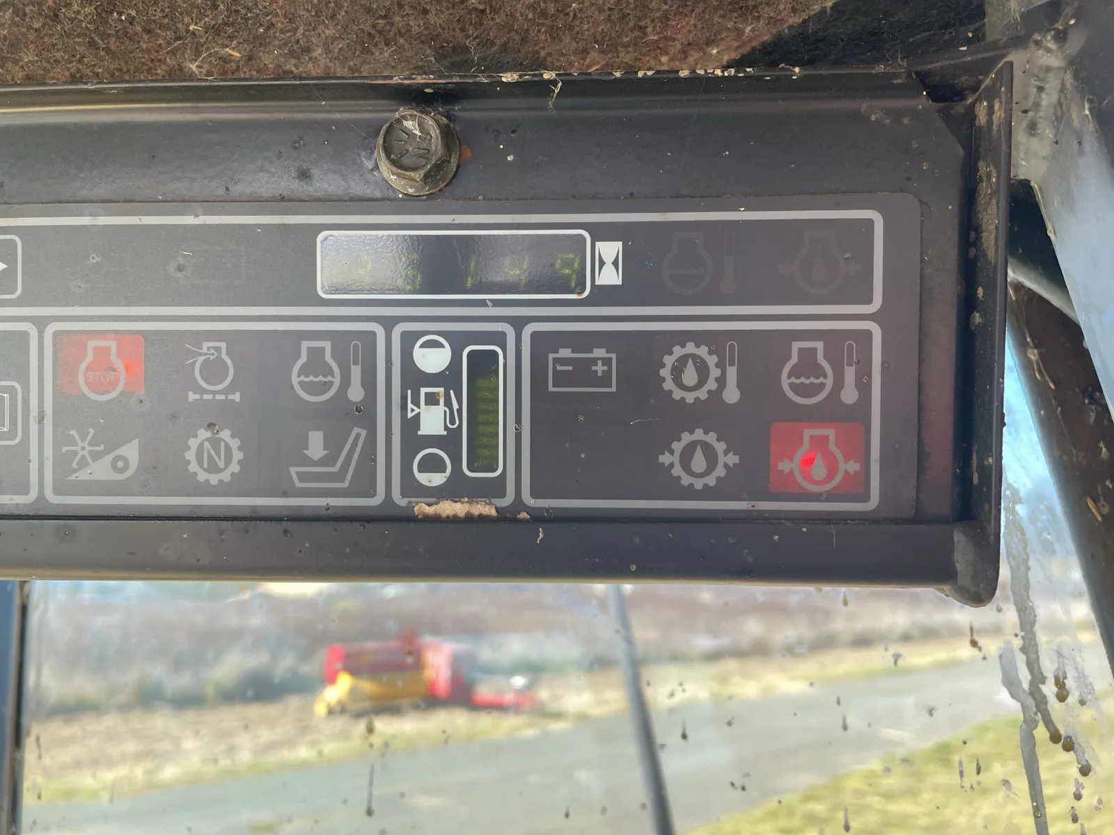 new-holland-2450-swather-e0225a