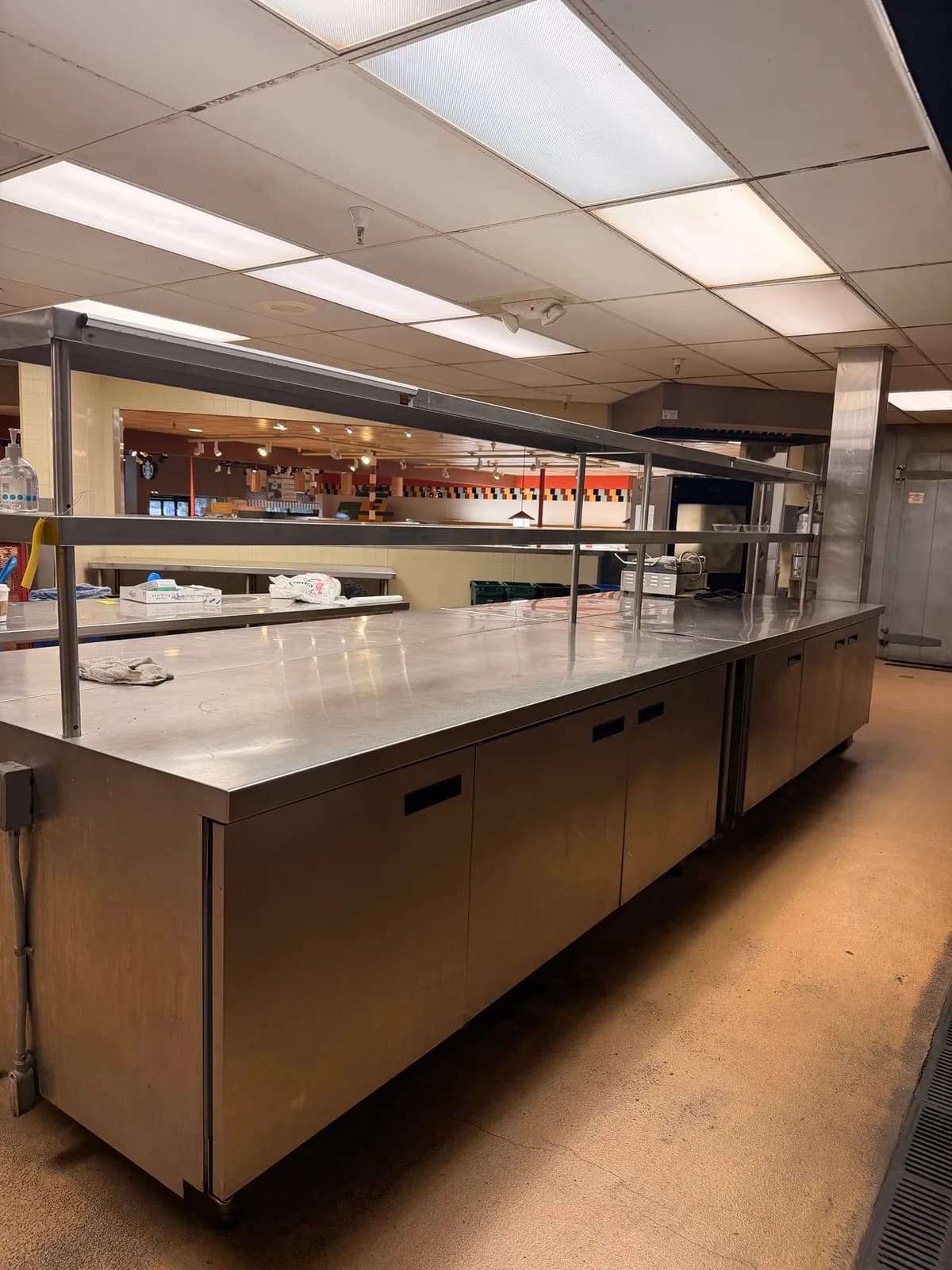 4-section-stainless-steel-prep-table-with-2-shelf-top-ccdb5e