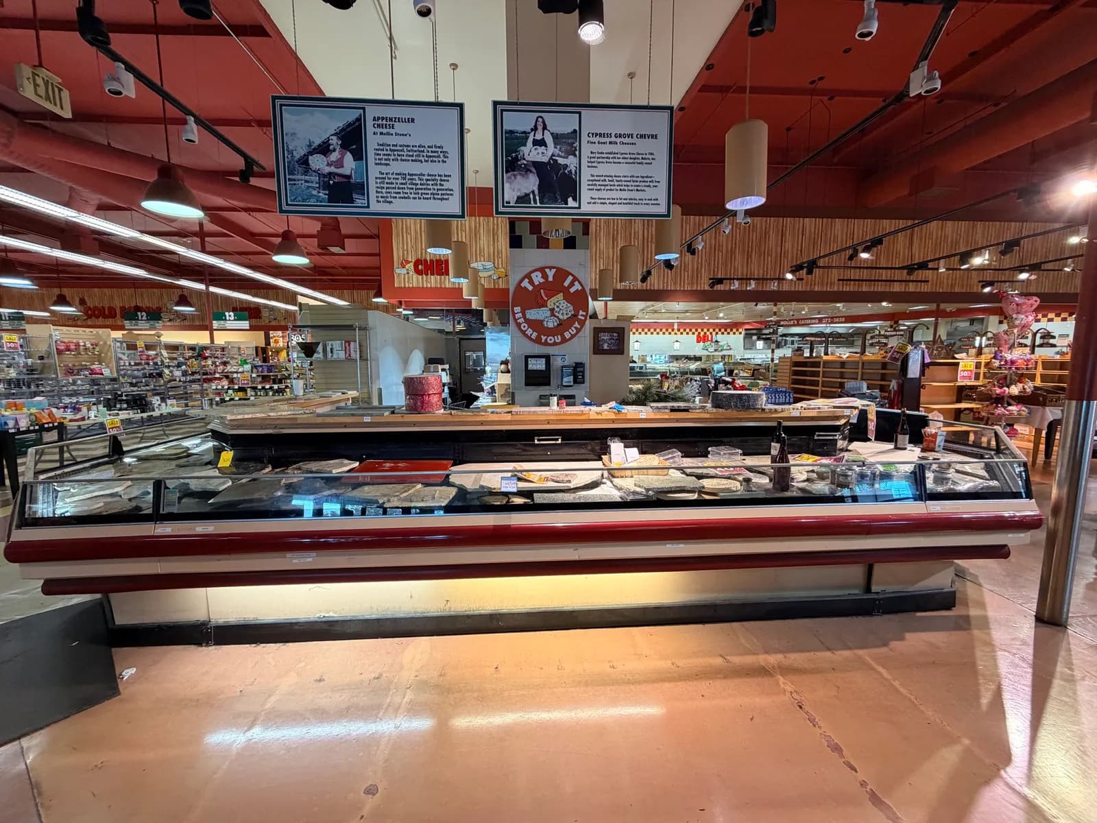 u-shaped-retail-refrigerator-contents-not-included-mlpodixw