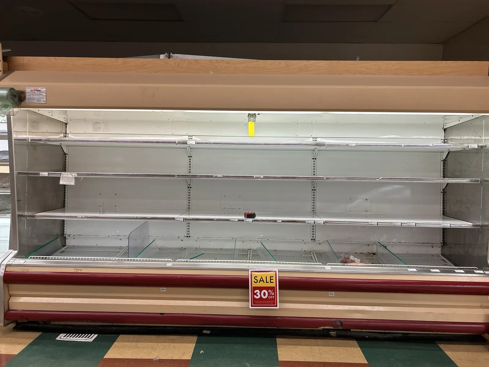 4-shelf-freezer-7c7151