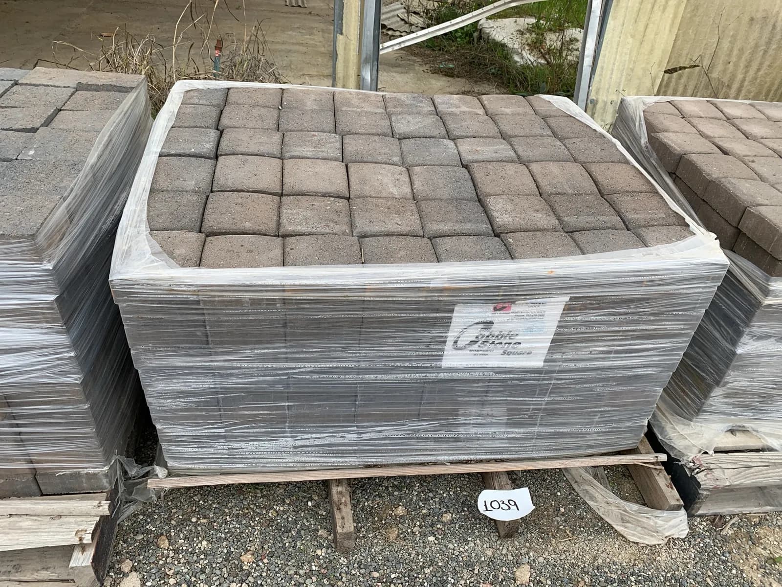 1-pallet-of-cobble-stone-monterey-blend-square-pavers-754666