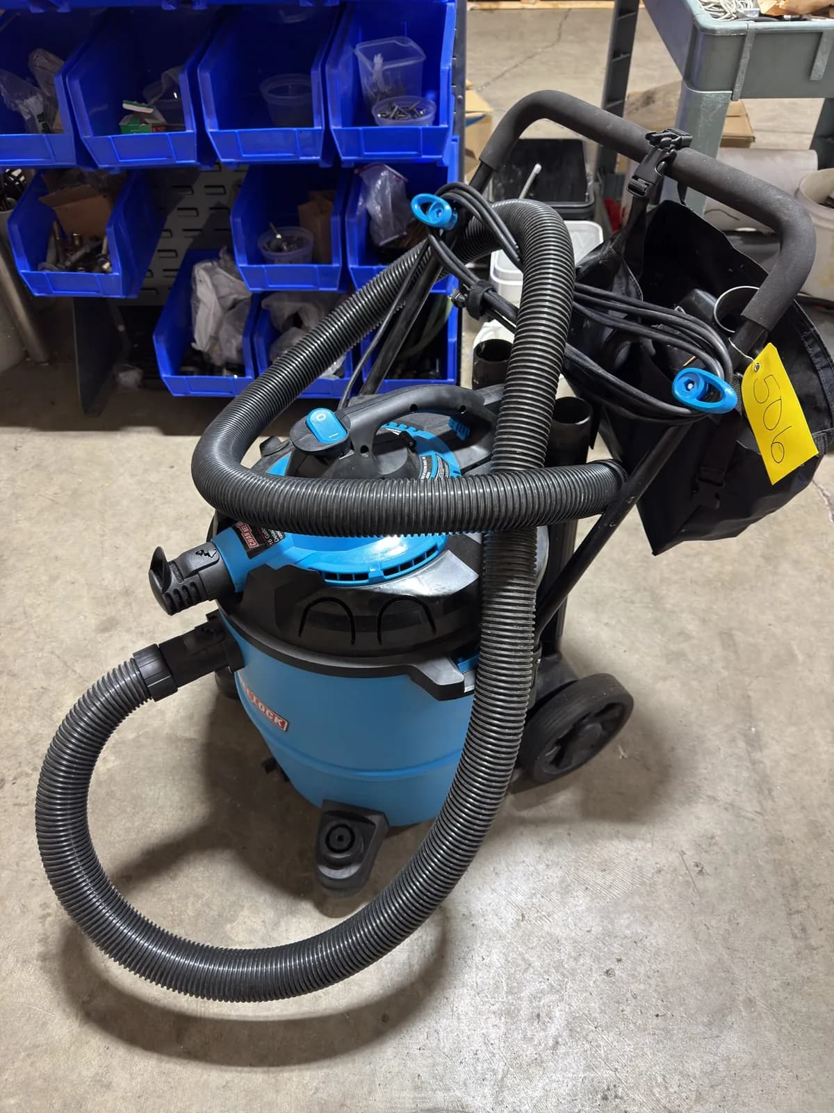 channellock-16-gallon-shop-vacuum-d8d41b