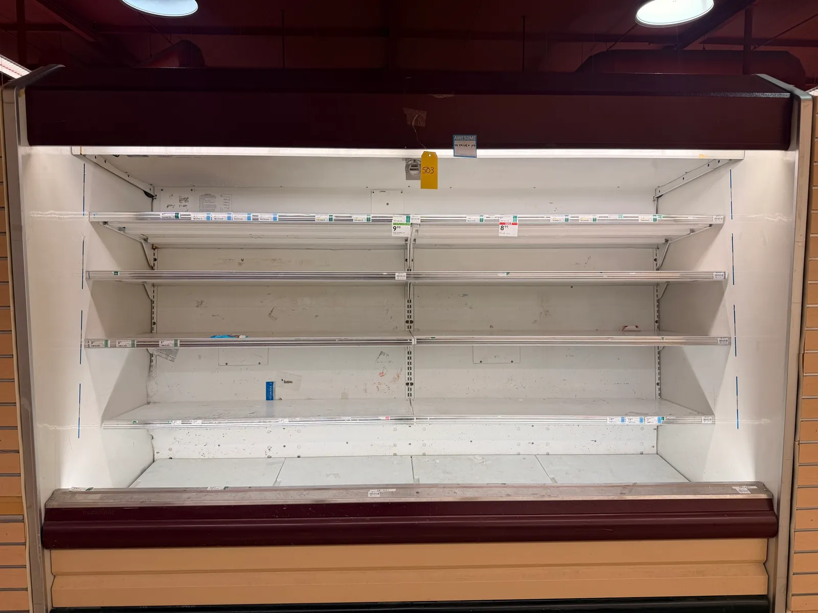 hussman-refrigerator-model-nf6l-8-u-contents-not-included-mlptlqhl