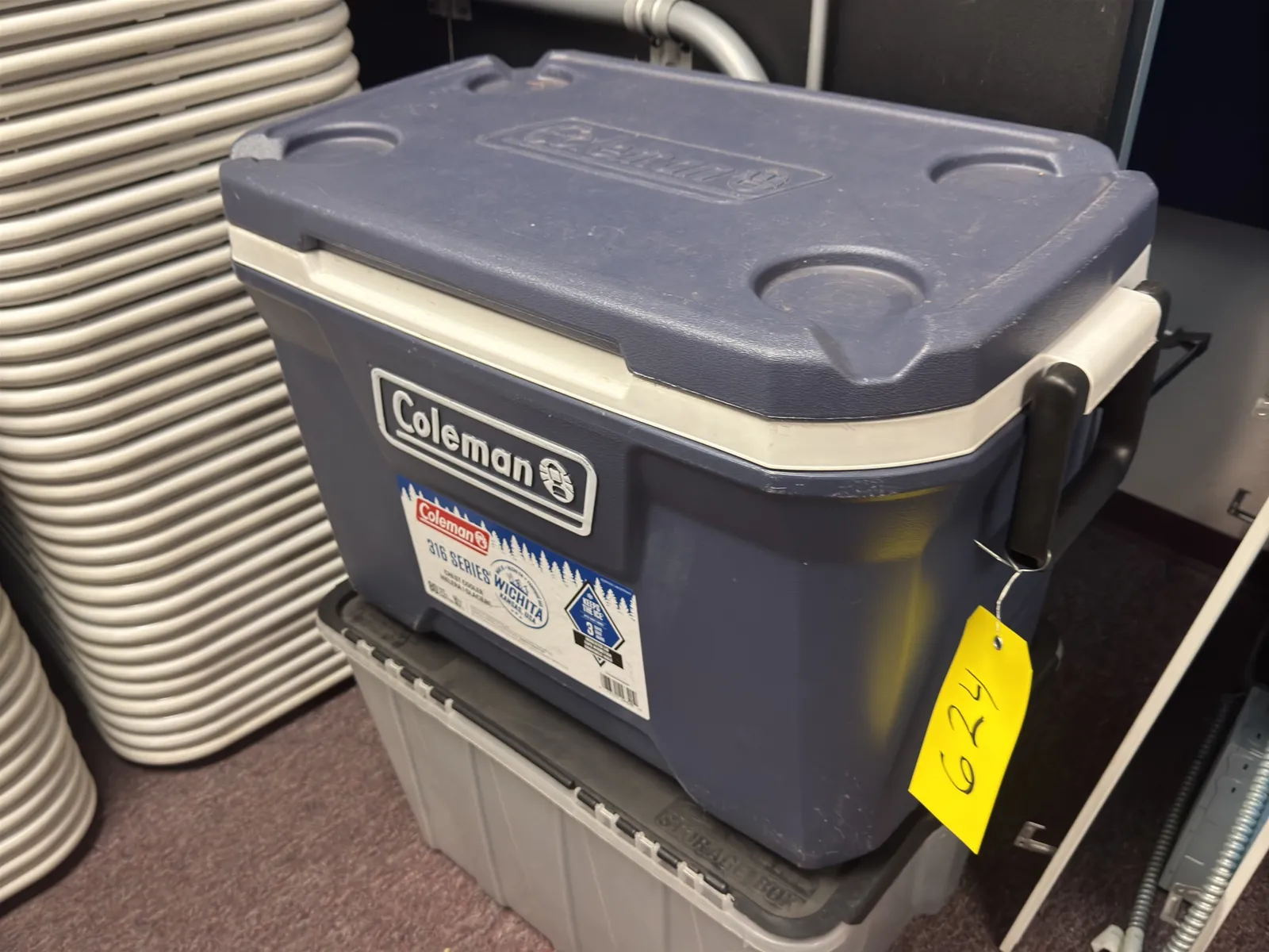 coleman-316-series-chest-cooler-1cf3a5