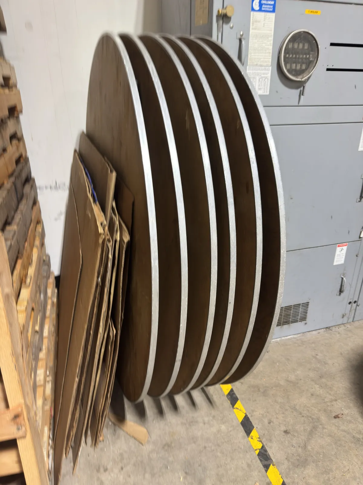 6-5-folding-round-tables-921c18