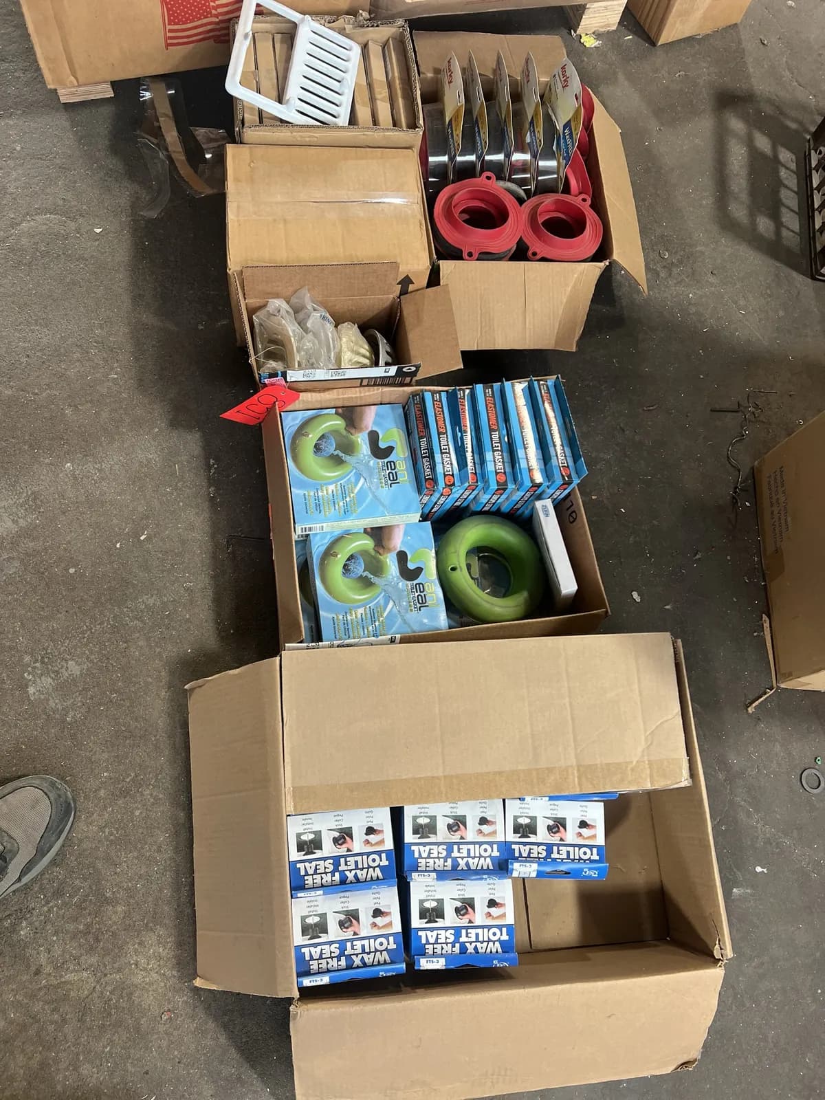 plumbing-misc-toilet-fittings-mllikdqh