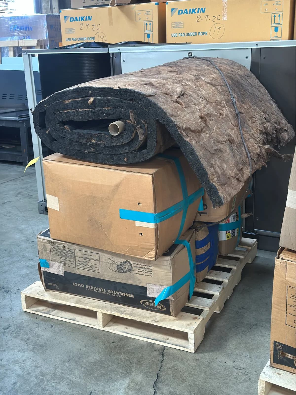 contents-of-pallet-5-boxes-of-insulated-flex-duct-4d2ca8