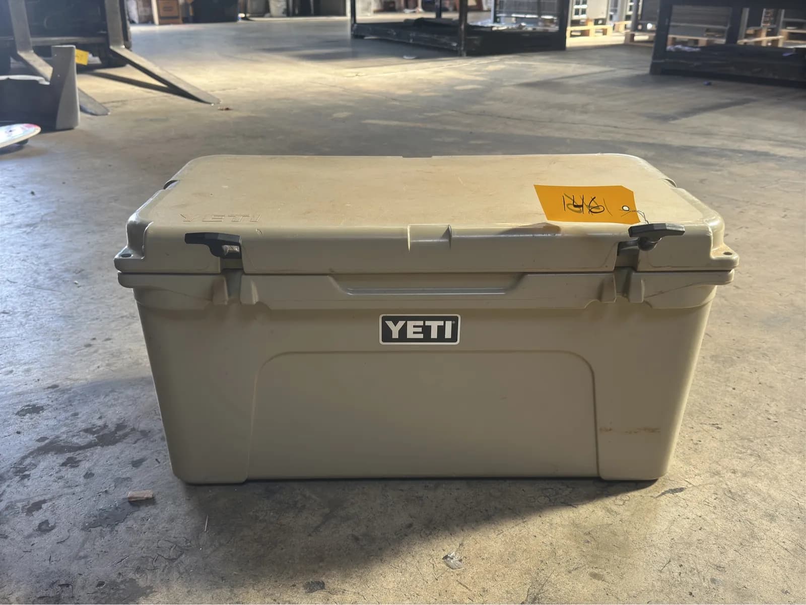 yeti-65-quart-cooler-286f75