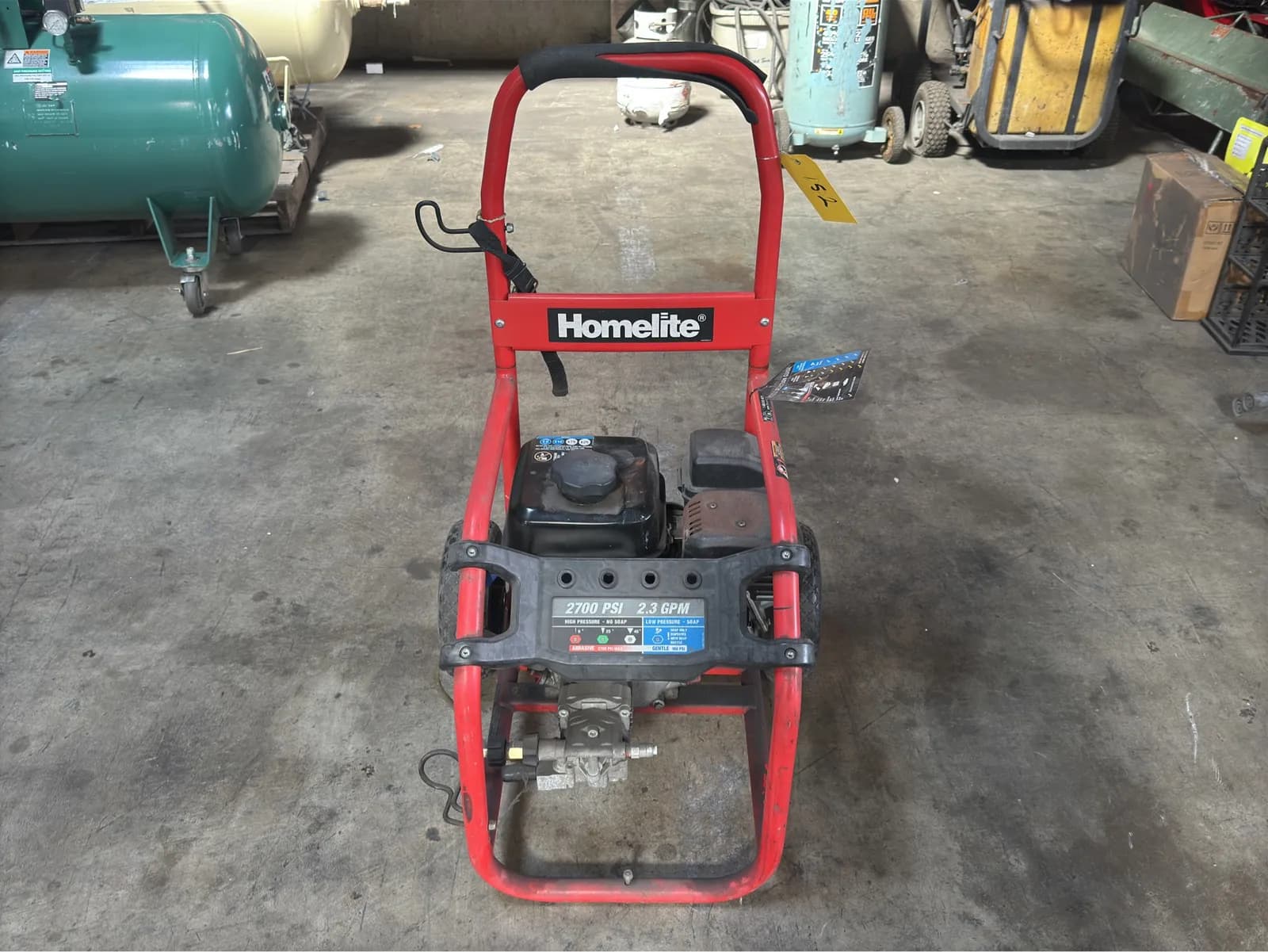 homelite-2700-psi-pressure-washer-975d29