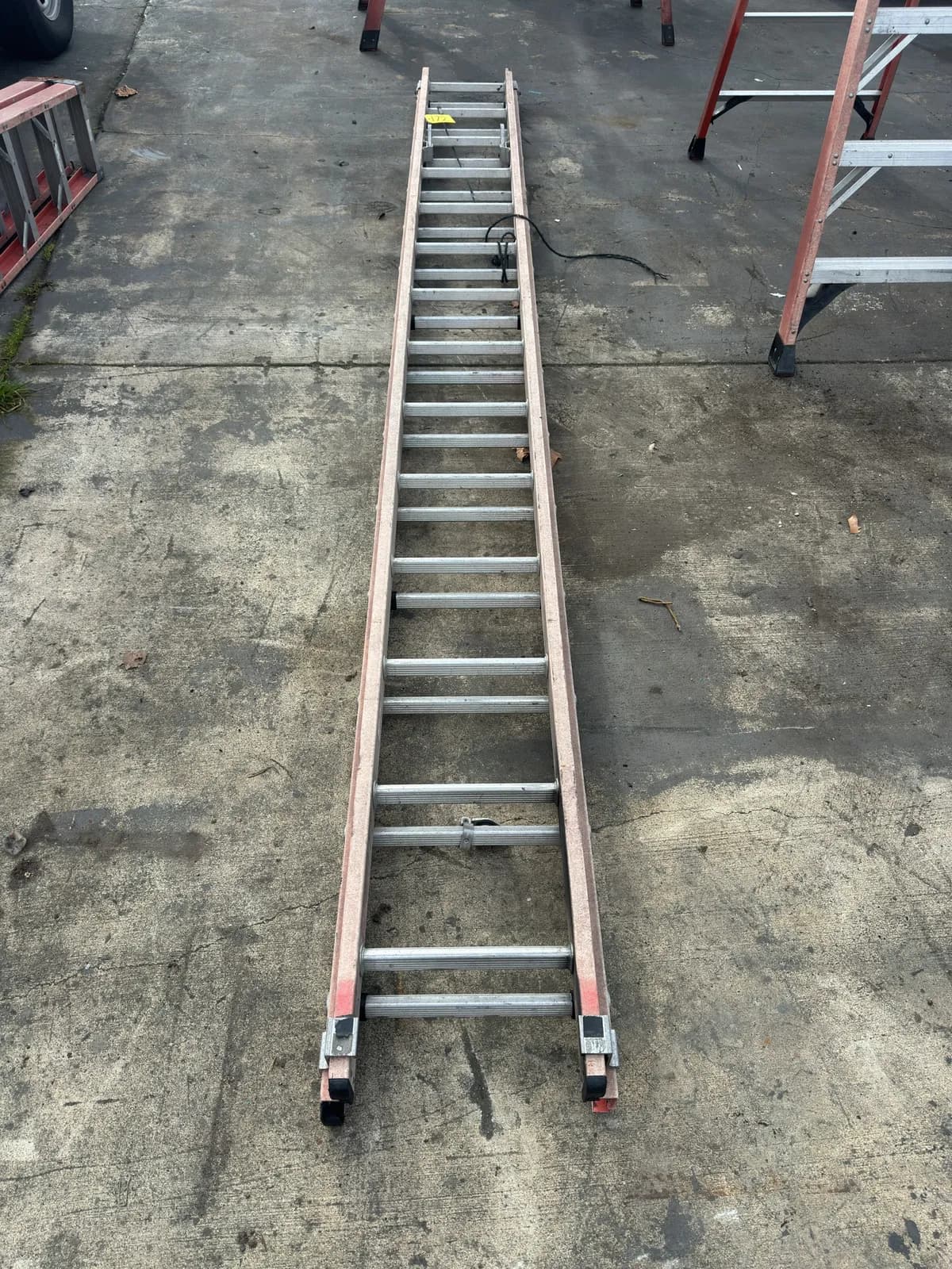 14-rung-extension-ladder-5e6b67