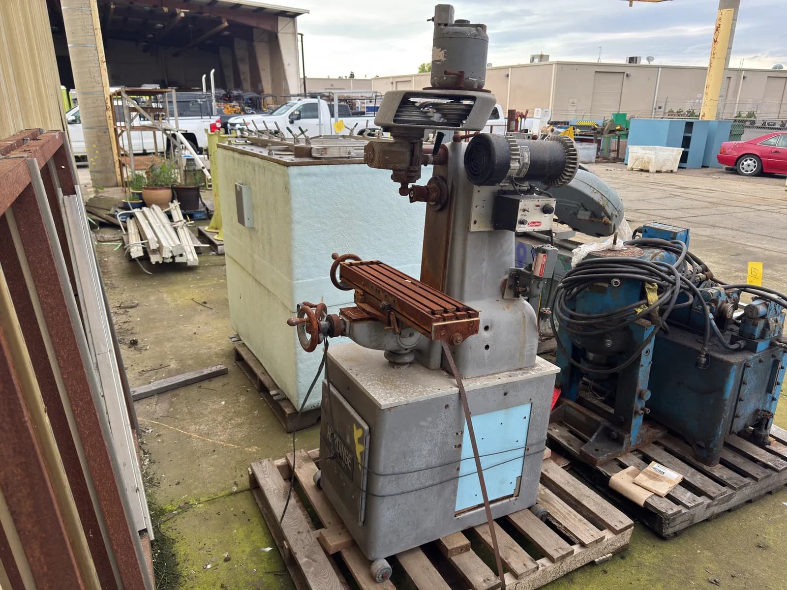 hardinge-bros-universal-mill-mm44i40v