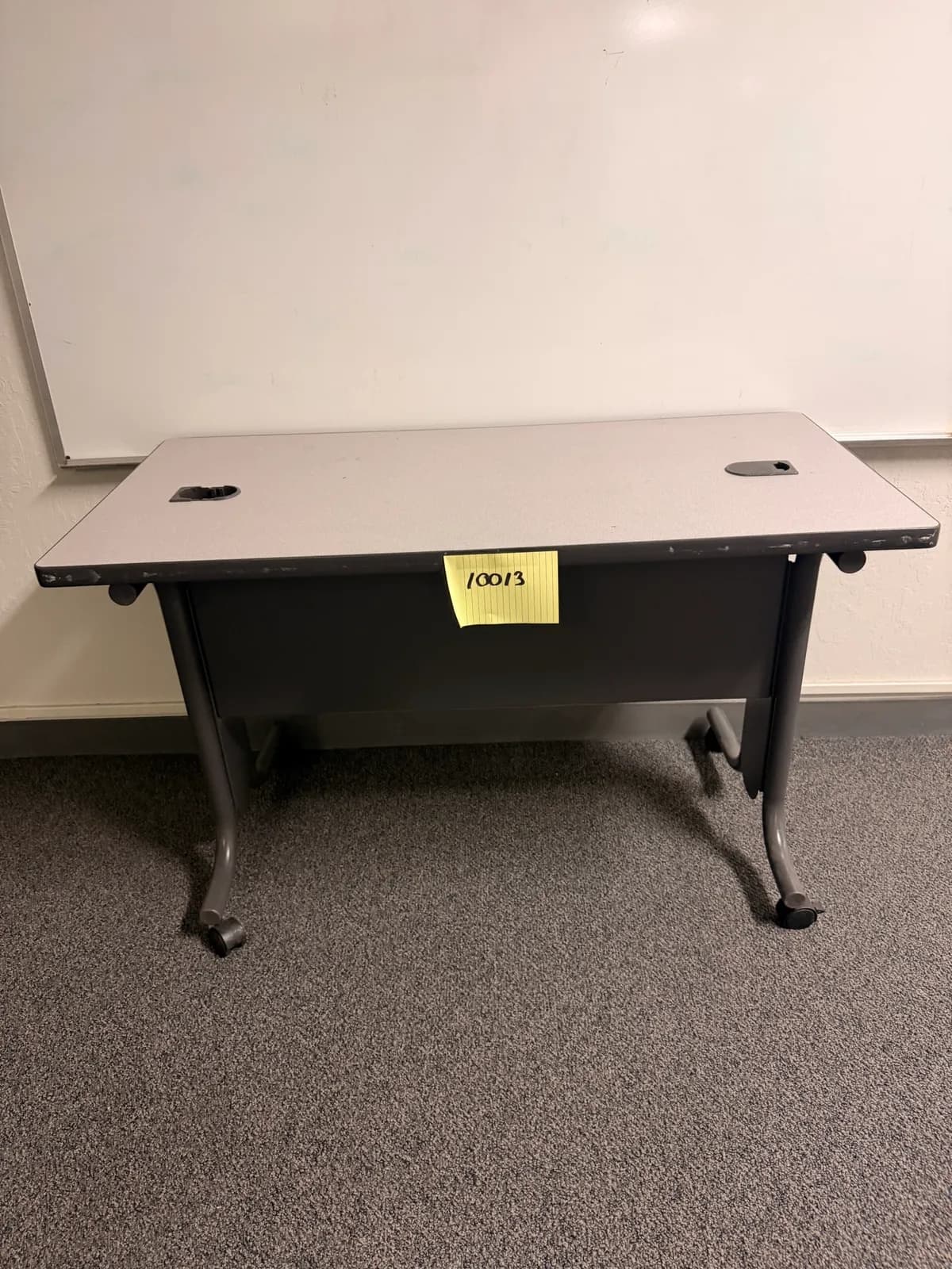 rolling-office-table-8b62bd