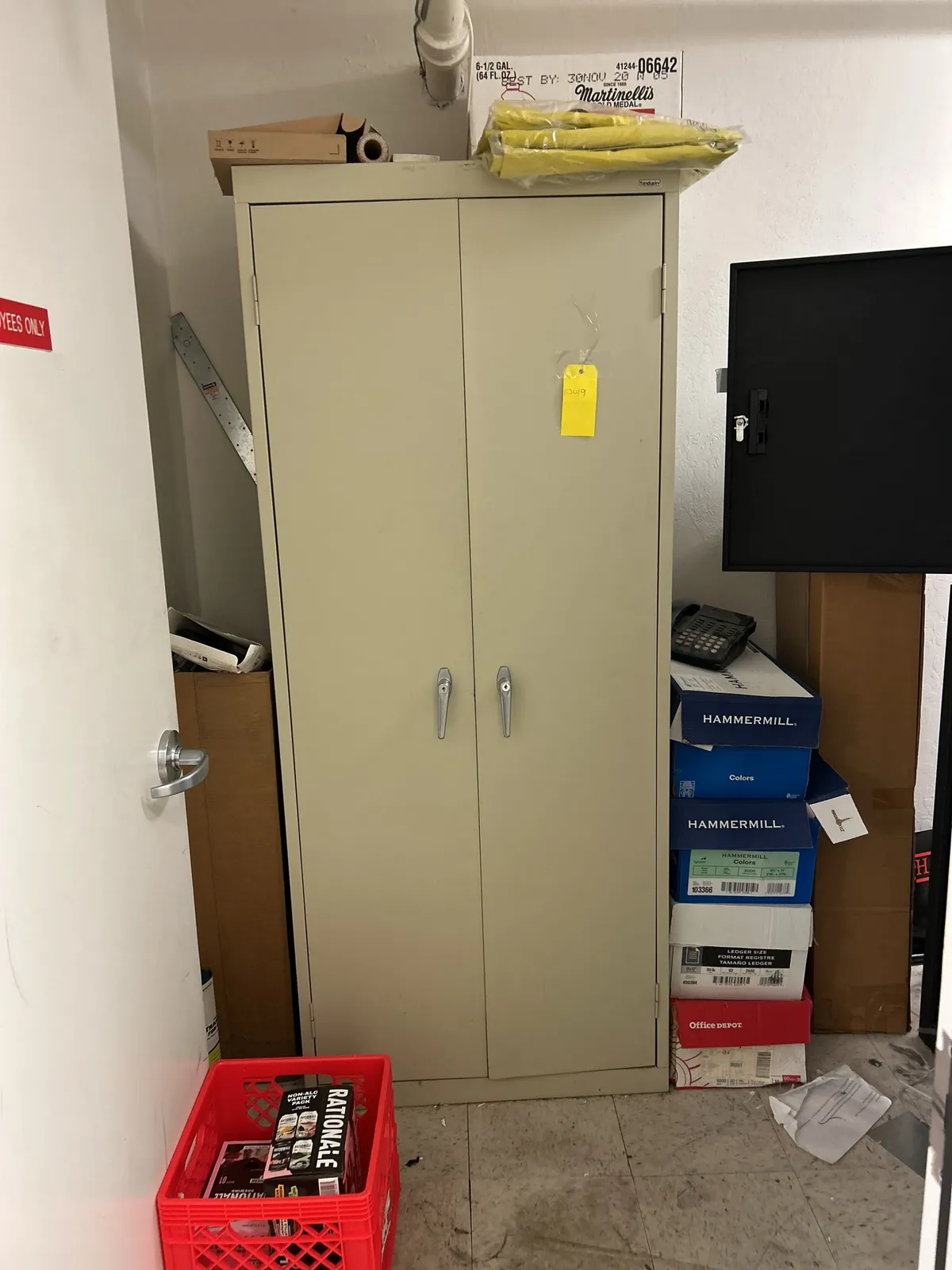 storage-file-cabinet-8ee53b