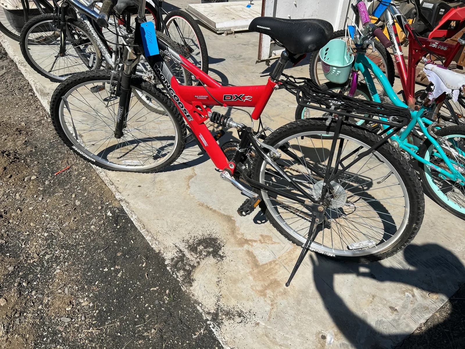 26-mongoose-dxr-21-speed-bike-mndh93oc