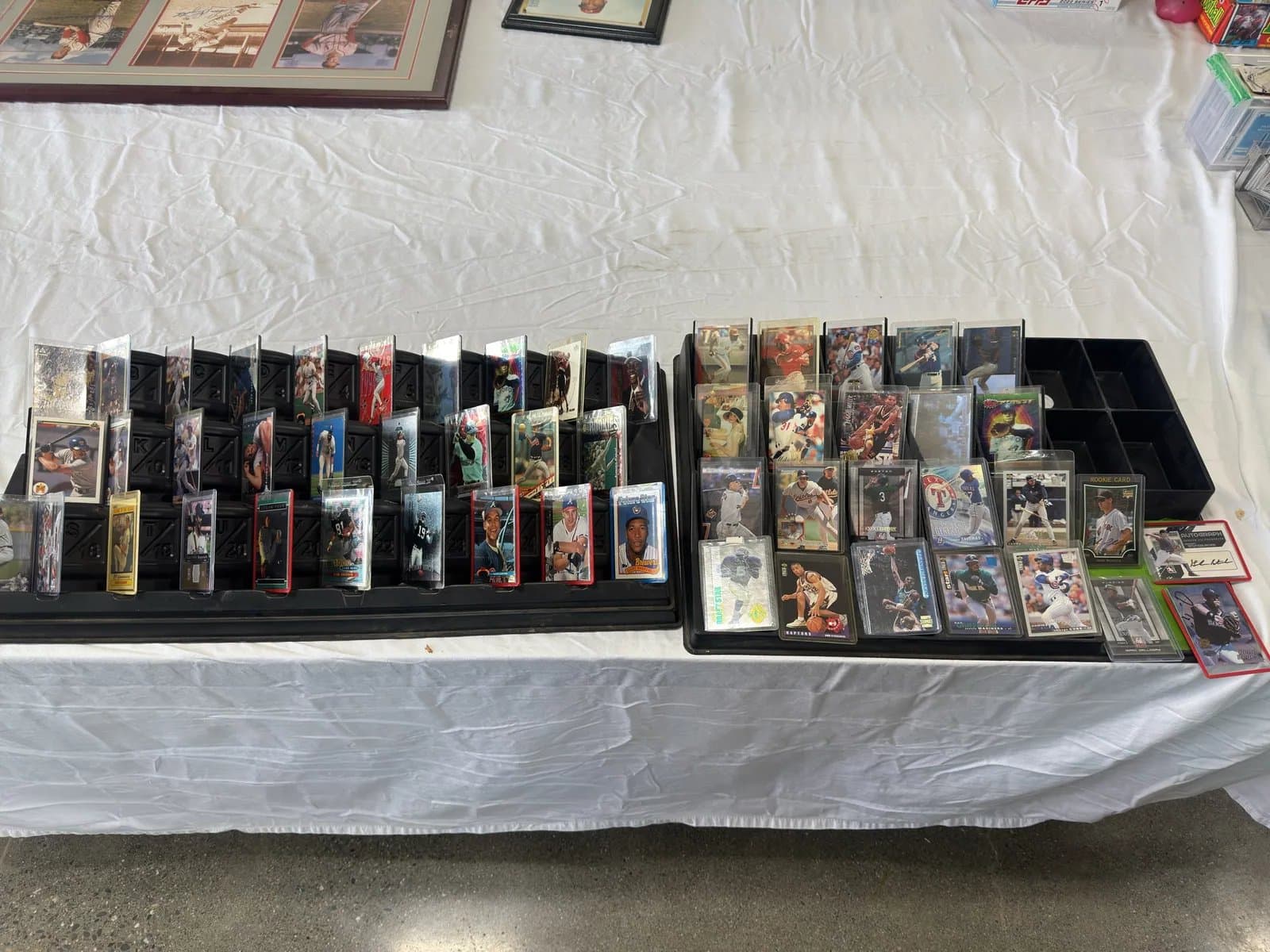 sports-trading-cards-mndii4zq