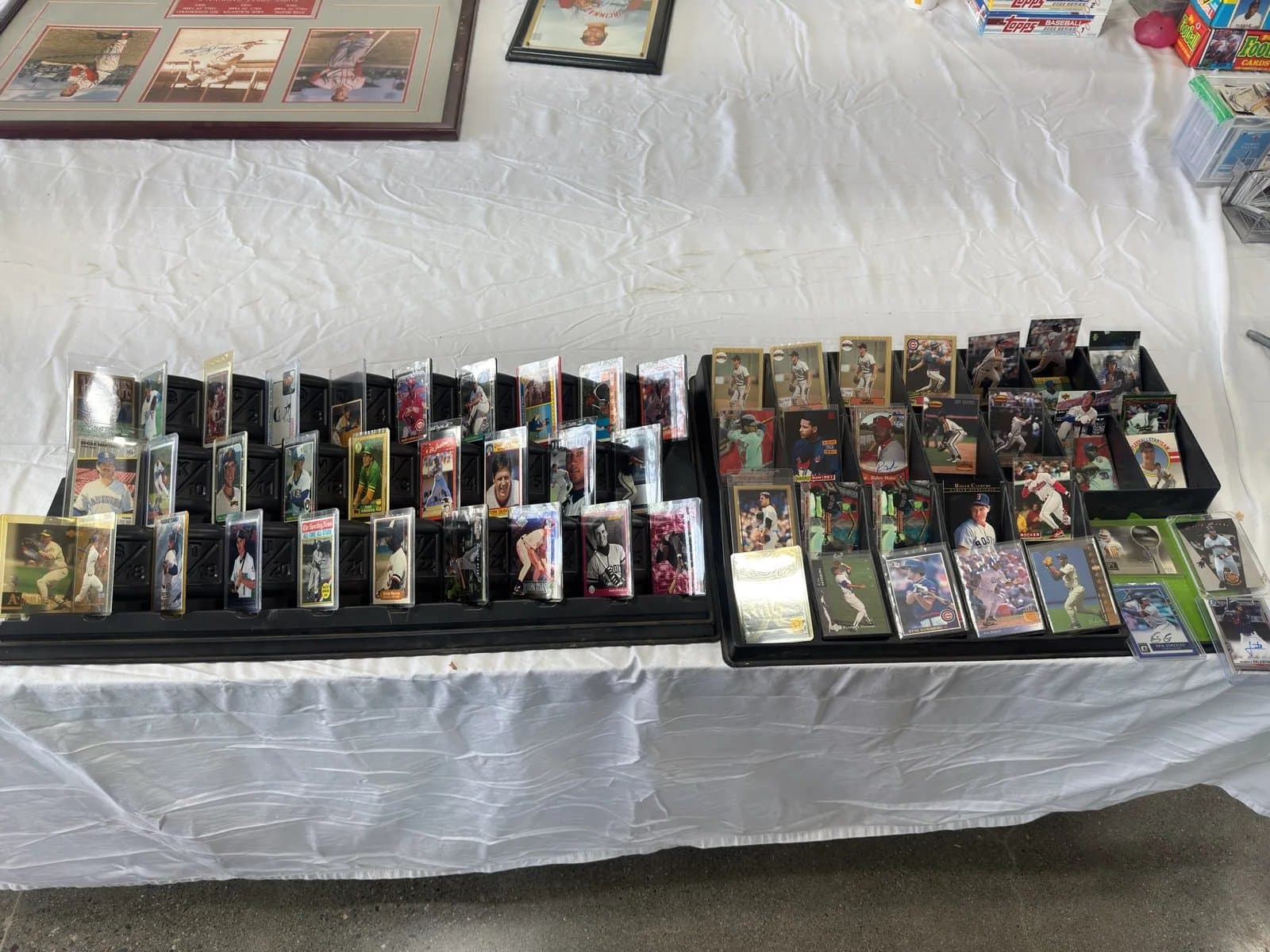 sports-trading-cards-mndiistq