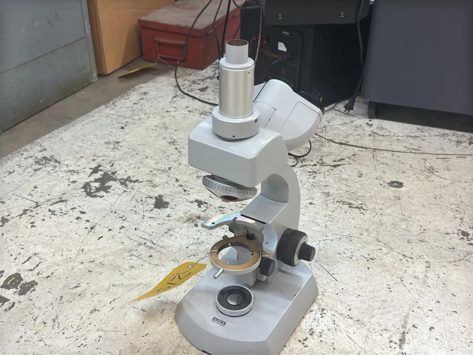 zeiss-microscope-mnevchd2