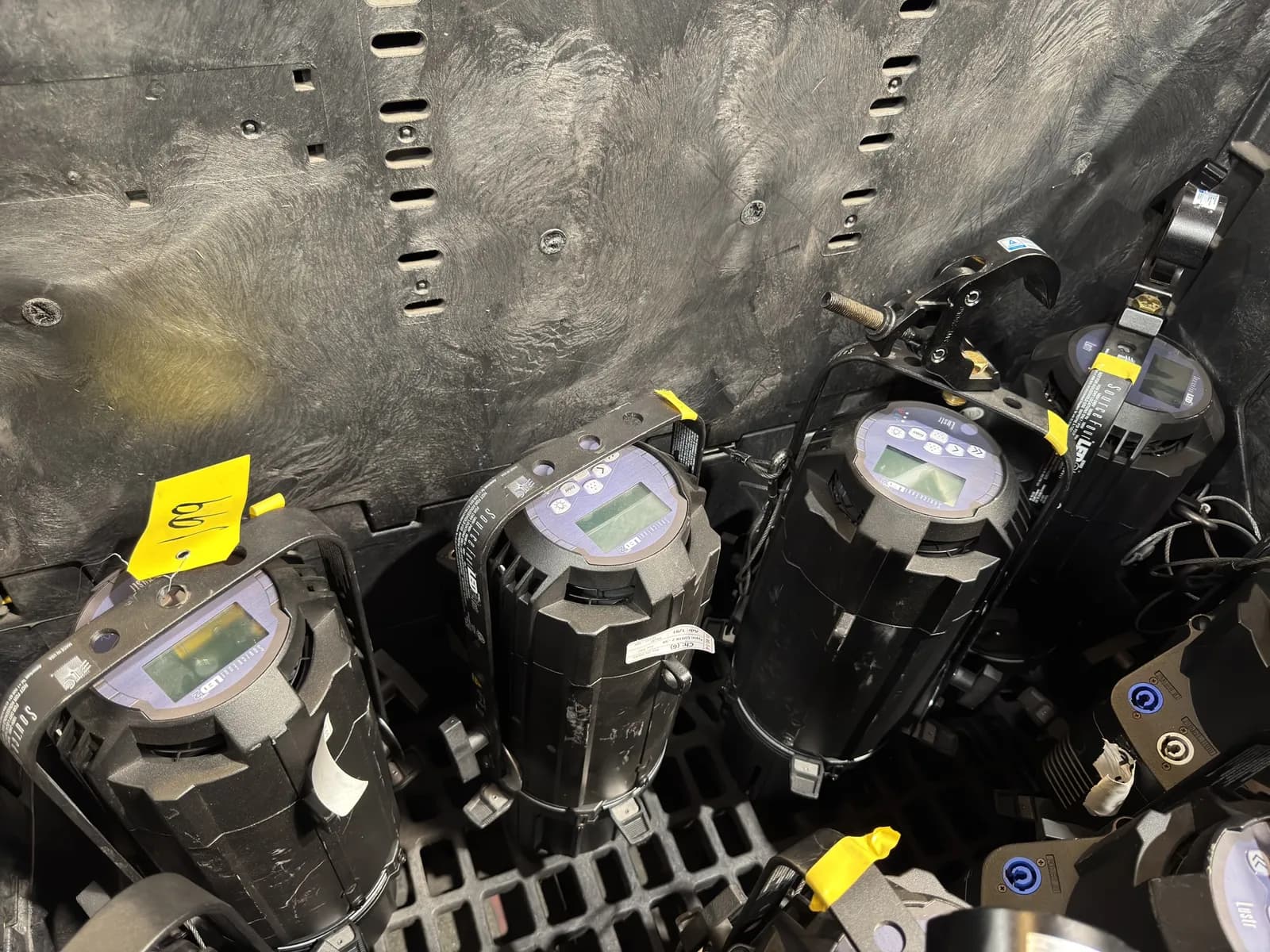 4-etc-source-four-led-2-lustr-lighting-fixtures-7fbe8c