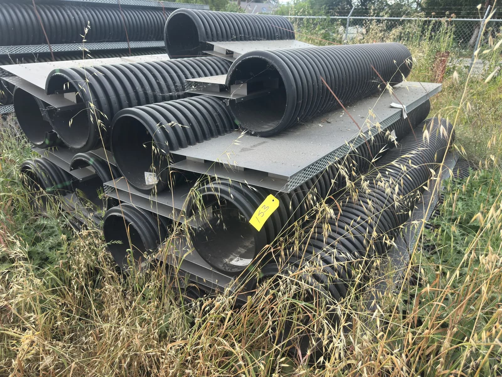 bundle-of-14-culvert-pipes-mnp6osup