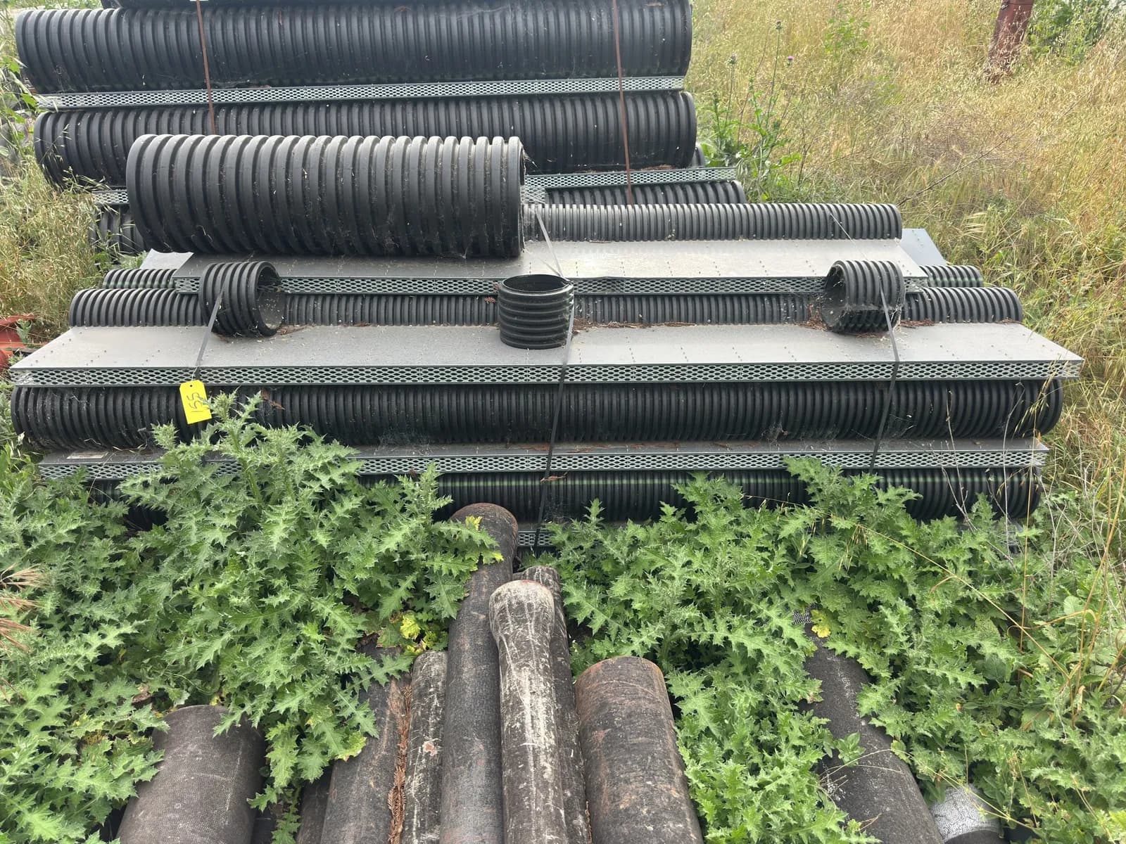 bundle-of-12-culvert-pipes-mnp6pe3l