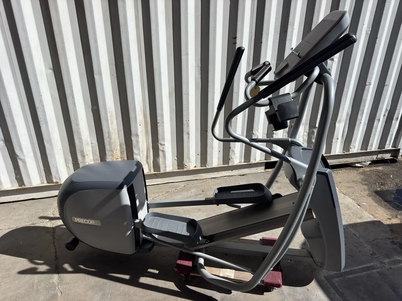 precor-efx5361-elliptical-machine-88072c