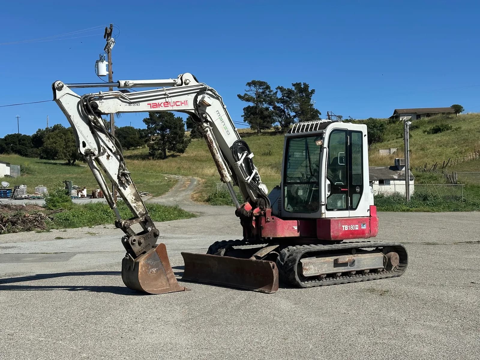 tekeuchi-tb180fr-crawler-excavator-mnp5woq7