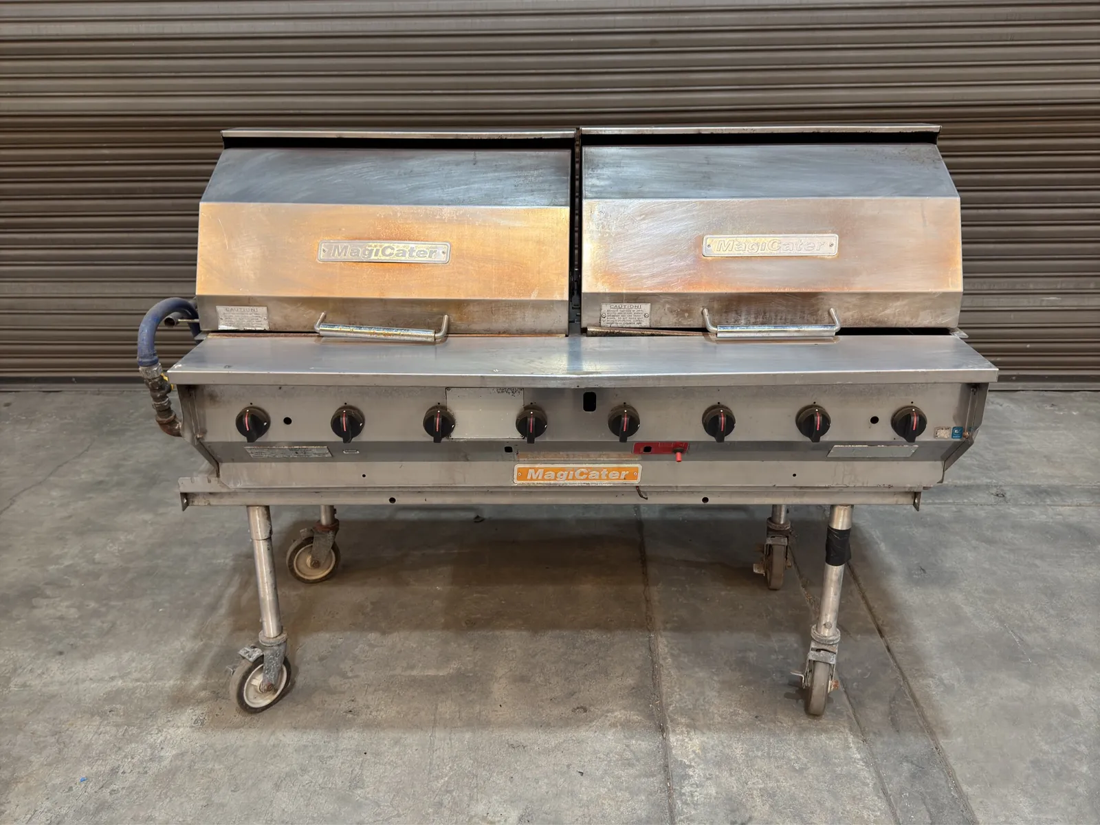 magicater-dual-sided-8-burner-natural-gas-grill-mnlw4wpl