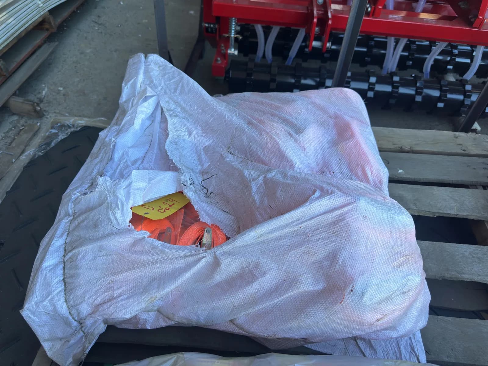 quantity-of-ratchet-straps-unused-mo3g0os4