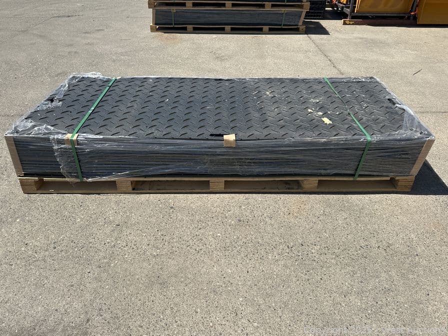 quantity-of-15-iranch-irgpm-42x95ground-protection-mats-unused-moalr0xi