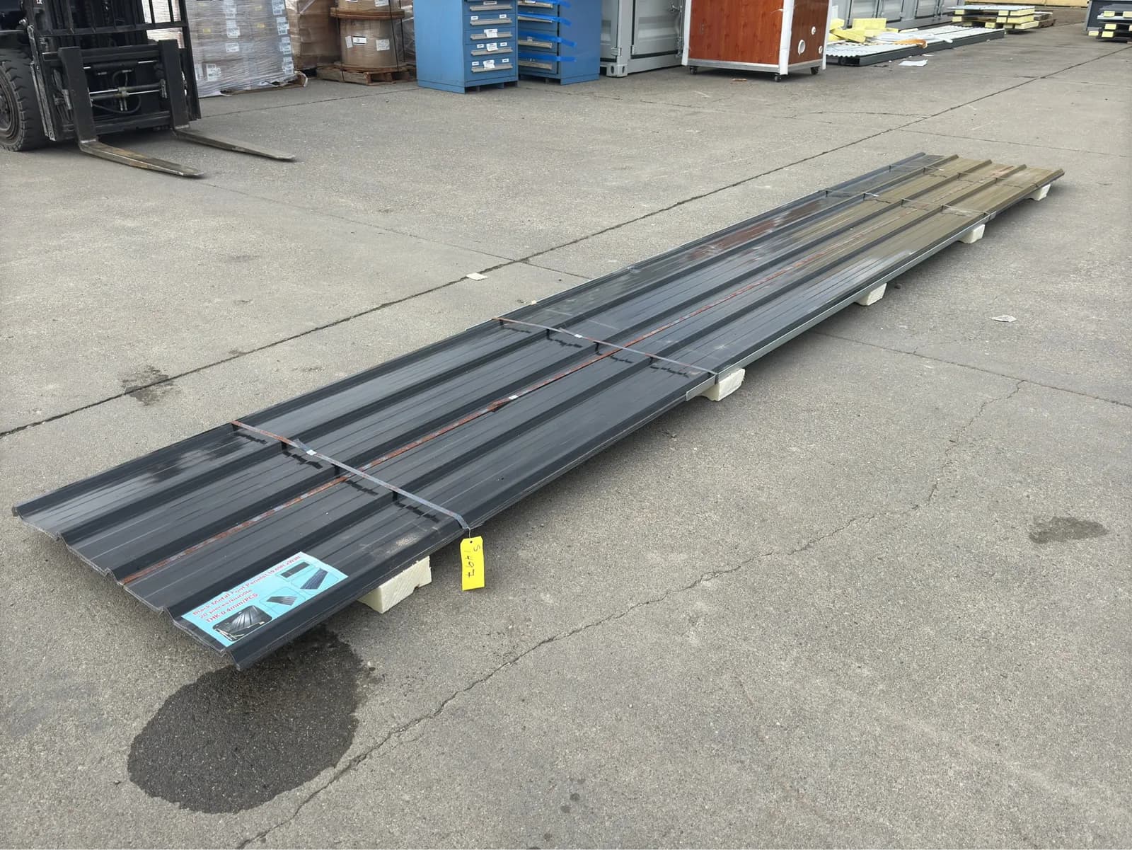 20-black-metal-roof-panels-1969x3x04mm-unused-mnqyue10