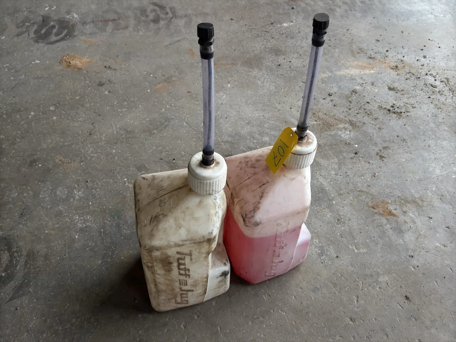 2-tuff-jug-fluid-transfer-jugs-d4b4bd