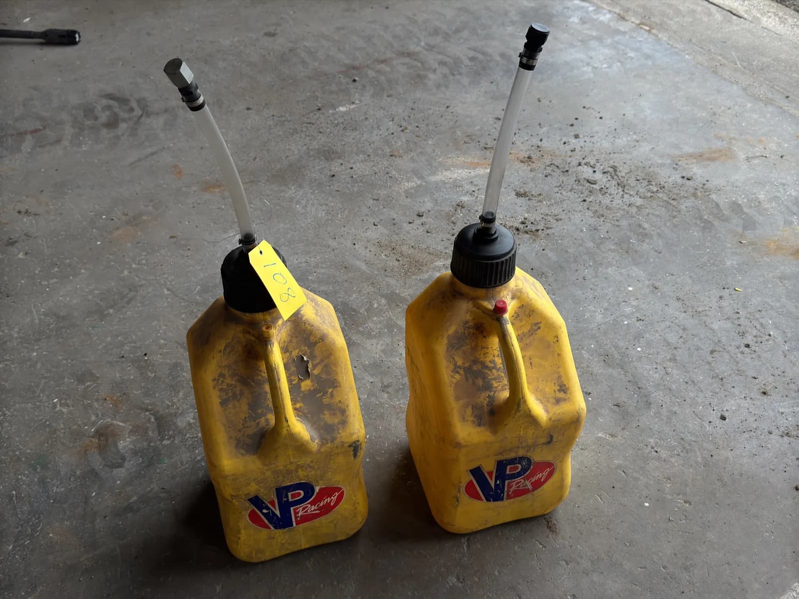 2-vp-racing-fluid-transfer-jugs-338ee0