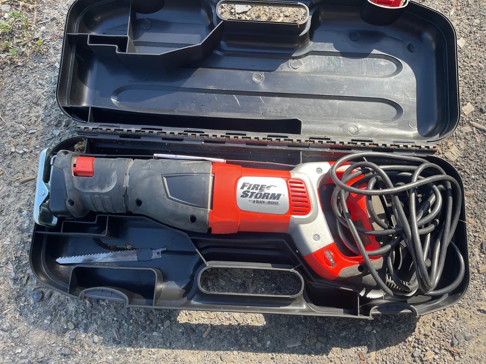 black-and-decker-corded-sawzall-ca5c48