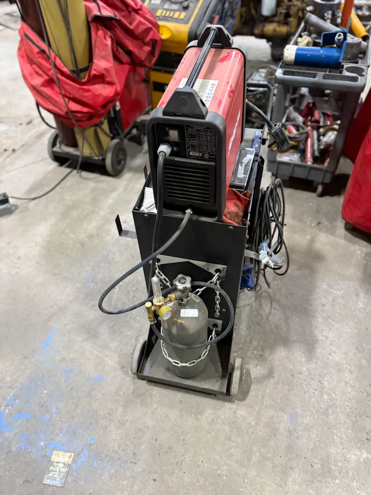 snap-on-tig-welder-with-cart-and-accessories-moaht1a3