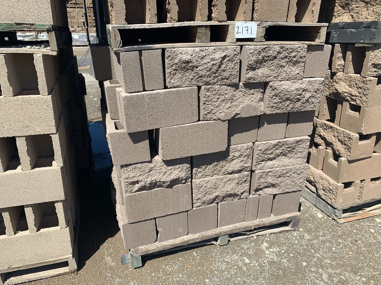 3-pallets-8x8x16-split-face-block-mixed-colors-370907