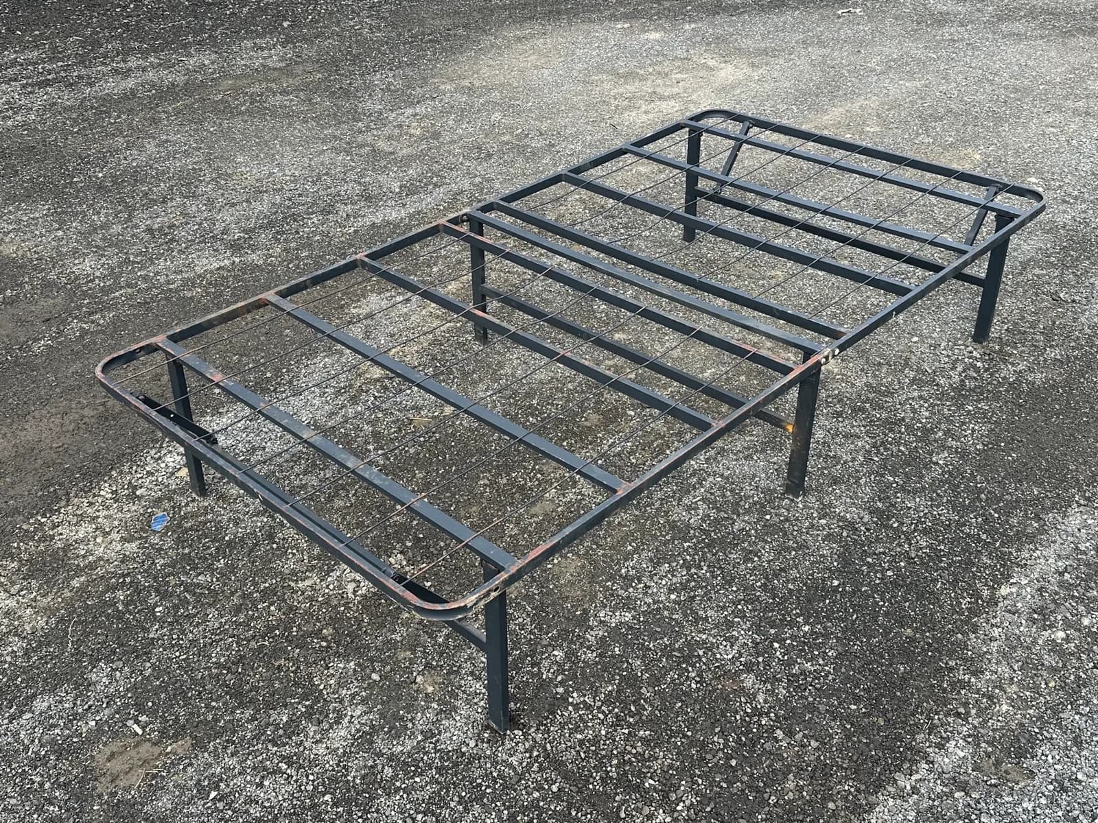 quantity-of-7-foldable-metal-bedframes-39x75x14-0502-1776982618610-moc1kjqq