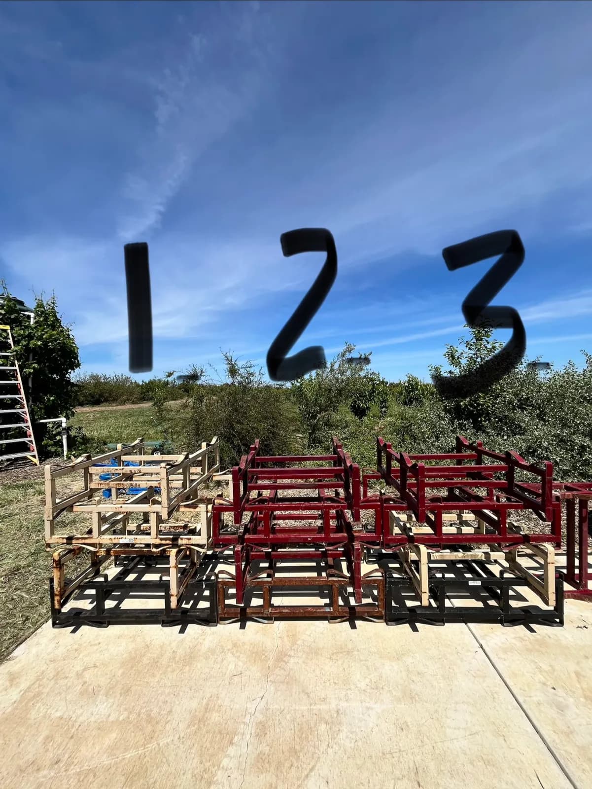 set-of-4-7-western-square-2-barrel-racks-lot-1-mon9g58o