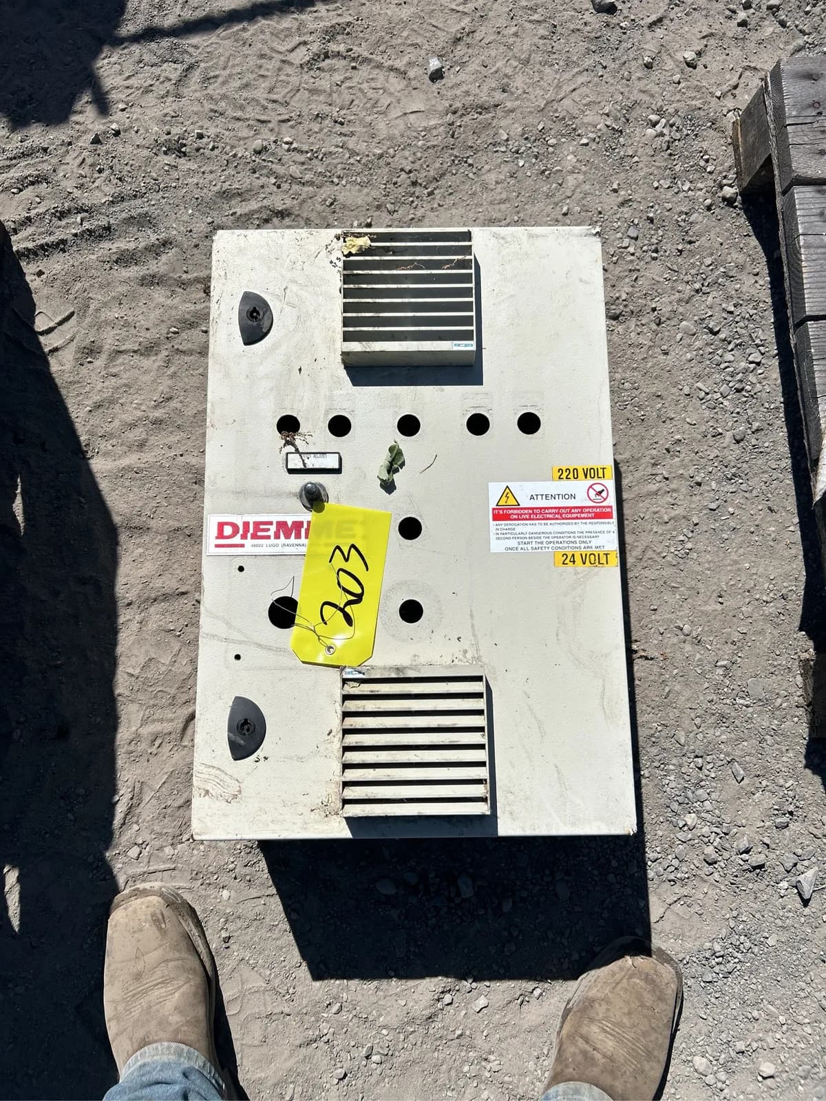 electrical-panel-addf06