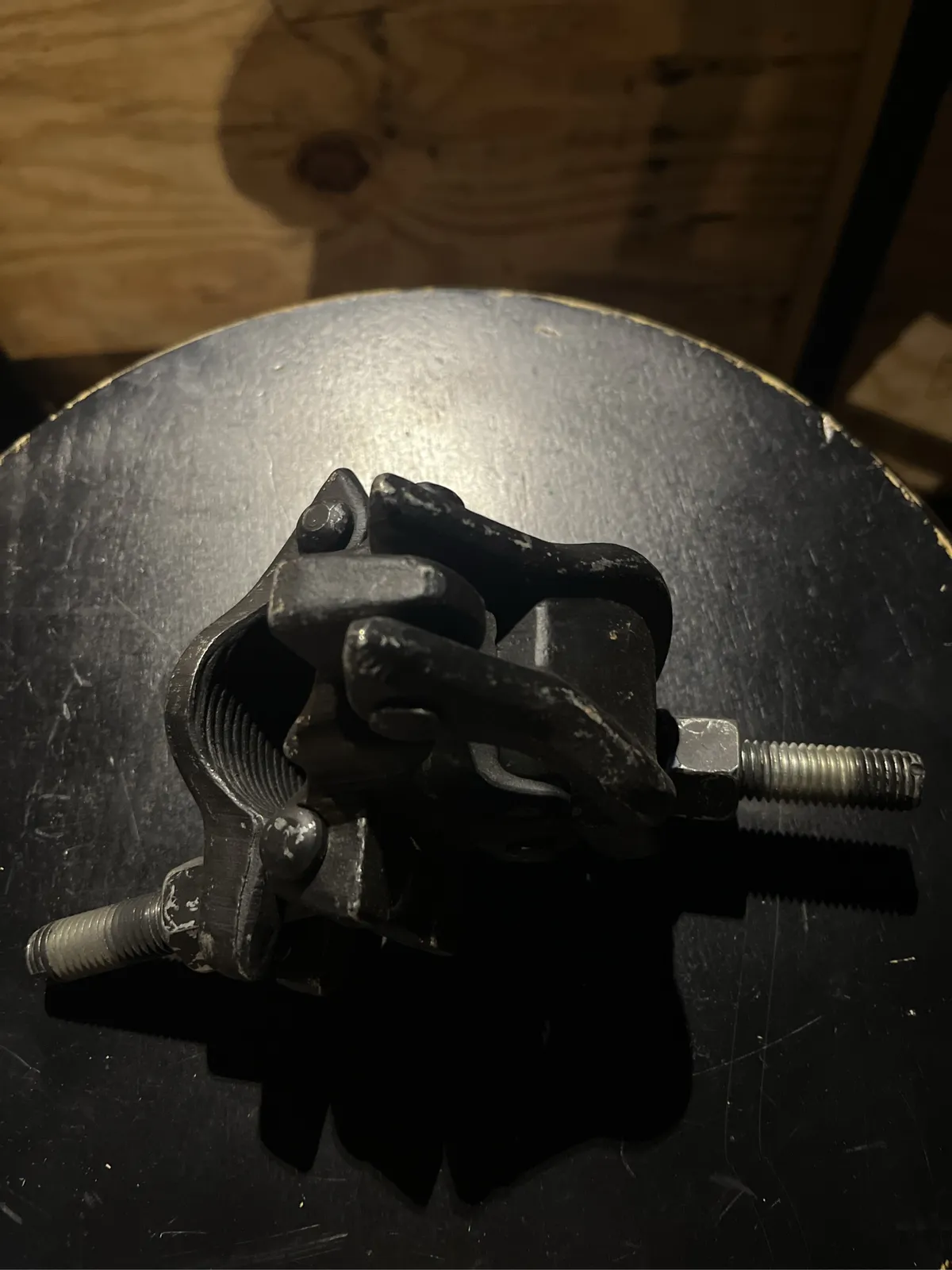 heavy-duty-metal-clamp-with-bolts-for-rigging-or-construction-use-mpra4343