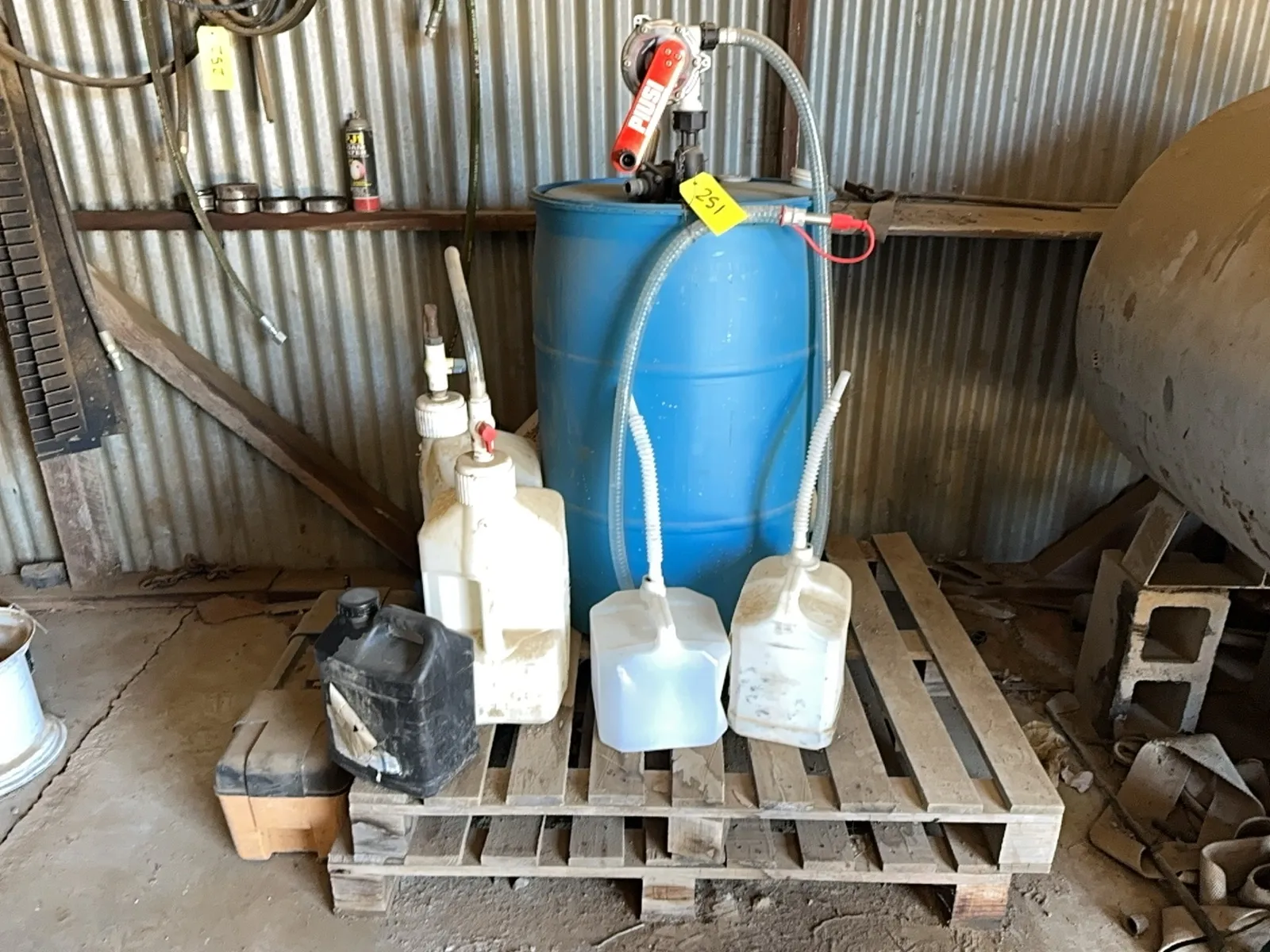 bulk-lot-plastic-drum-with-piusu-def-manual-rotary-hand-pump-tool-box-gas-cannisters-62d605