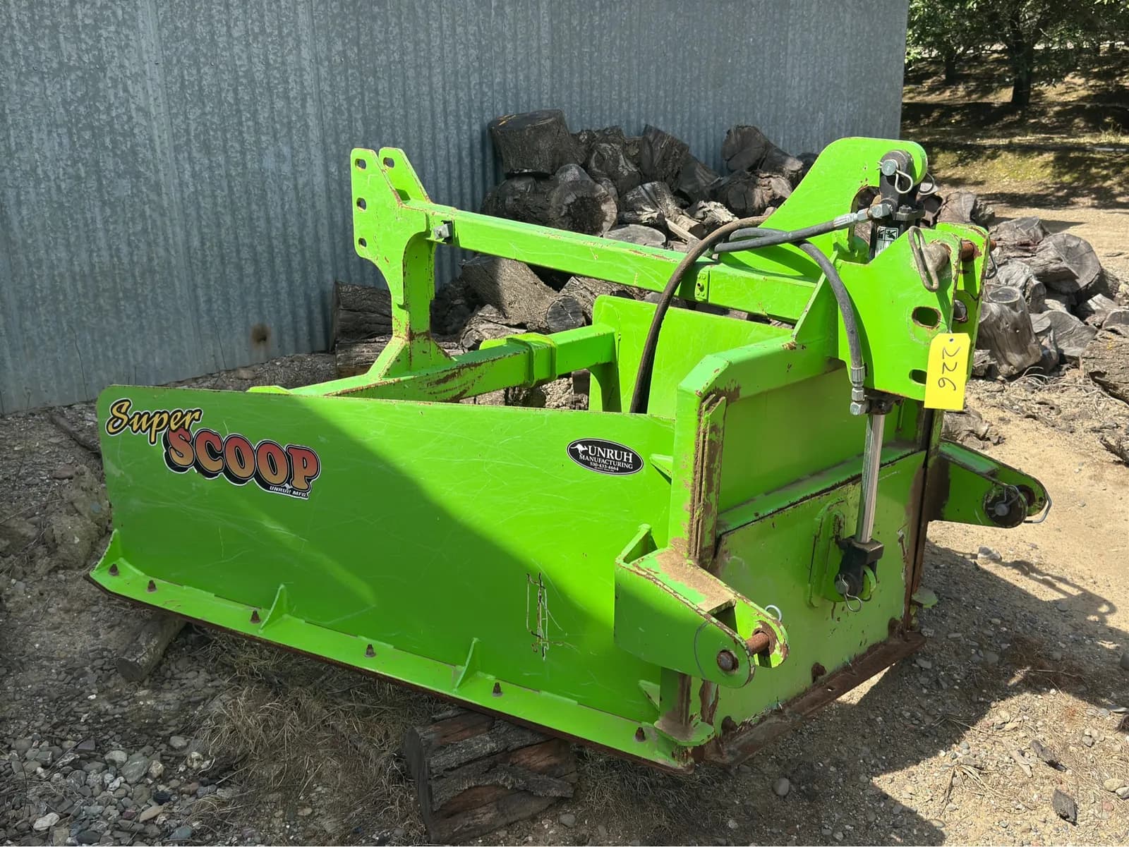 unruh-mfg-super-scoop-3858cd